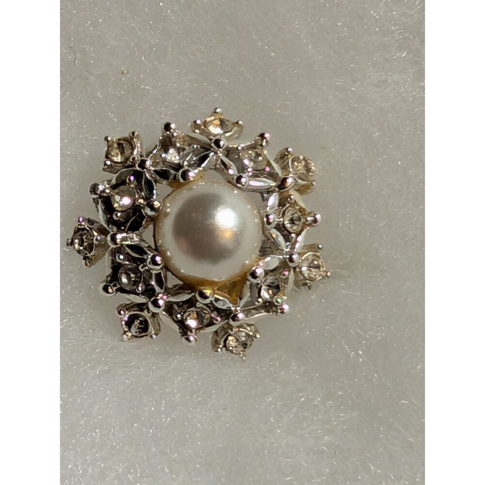 Vintage Sarah Coventry Brooch